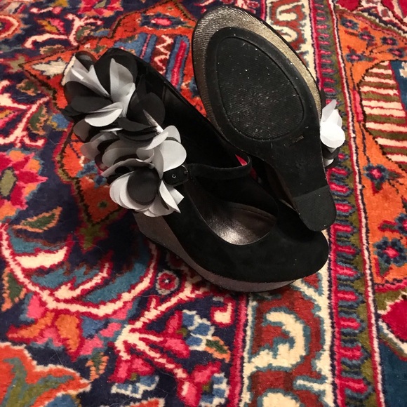 Wedges - Picture 5 of 8